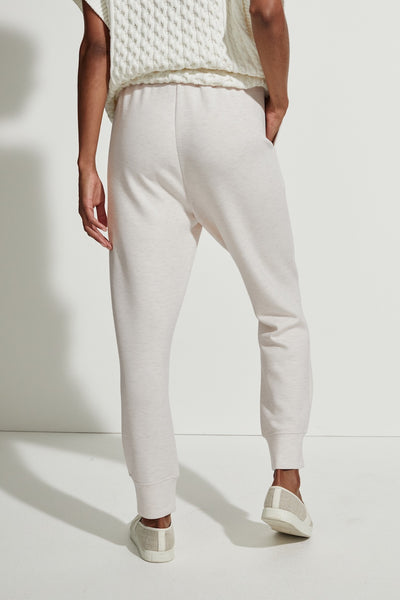 Varley Hyde Relaxed Cuffed Sweatpant in Ivory Marl
